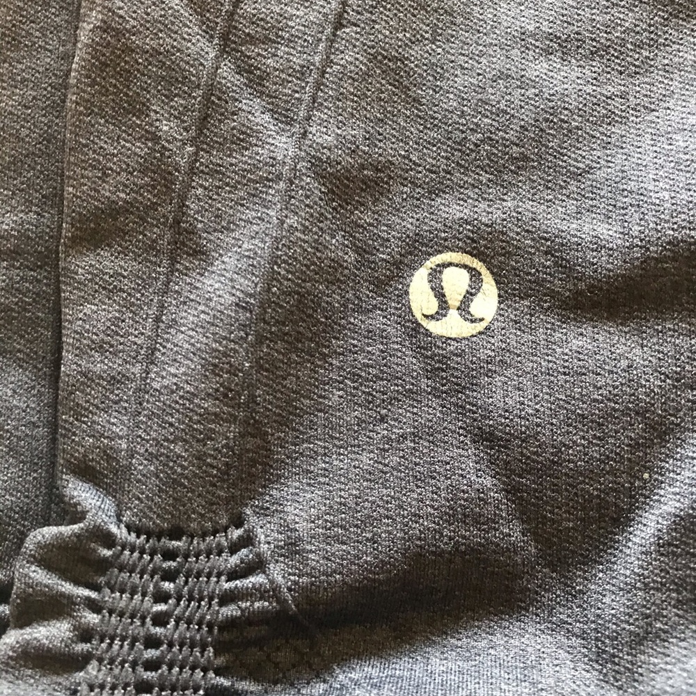 Lululemon In The Flow Crop II - Picture 4 of 4